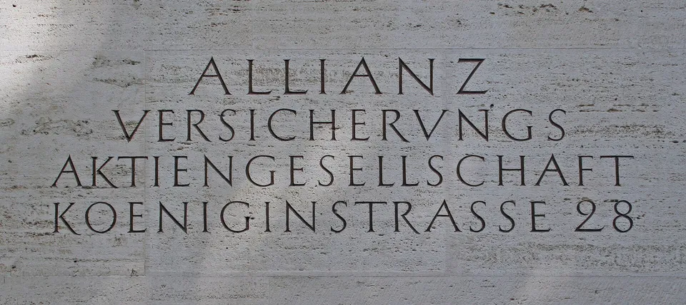 Die Allianz Commercial benennt Emma Woolley zur globalen Präsidentin für Spezialitäten
