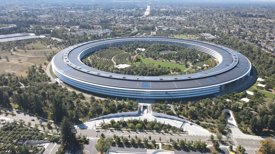 Apple autorisiert einen Aktienrückkauf von 110 Milliarden Dollar, den größten innerhalb von Cooks Amtszeit