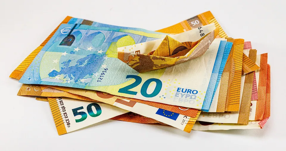 German DAX steadies after four-day slide, Euro Stoxx 50 gains