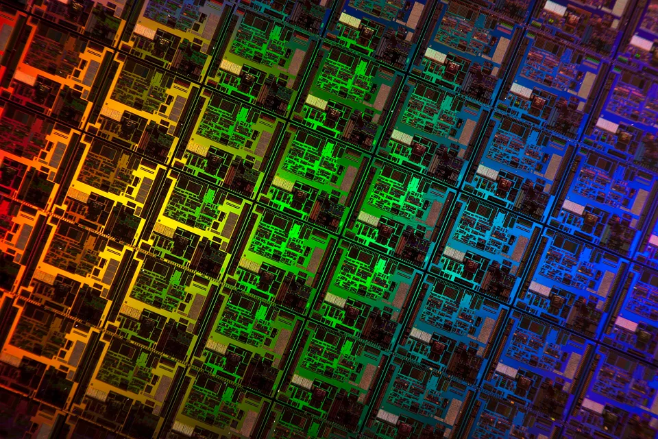 Cerebras unveils AI inference server with faster chatbot response chips