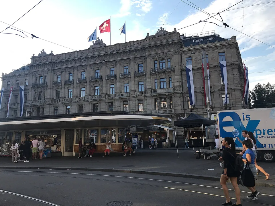 Raiffeisen ex-CEO Vincenz awaits appeal verdict in Zurich